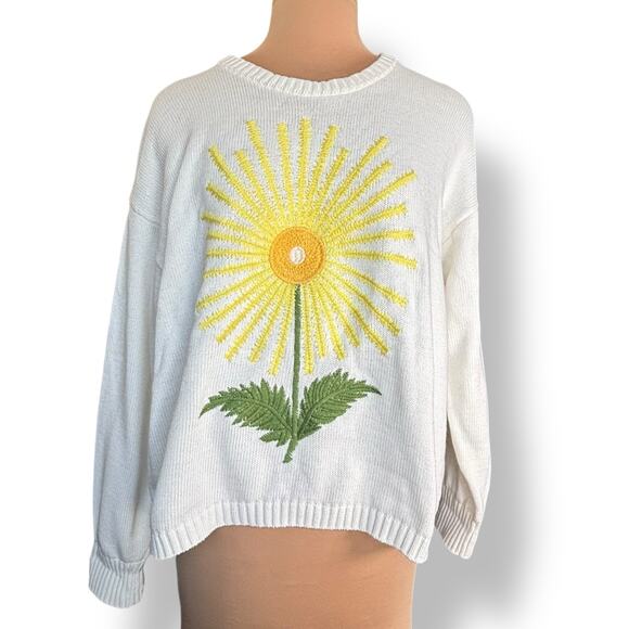 Tiny White Knit Sweater Yellow Sunburst Flower Embroidery Crewneck Pullover - Picture 8 of 8
